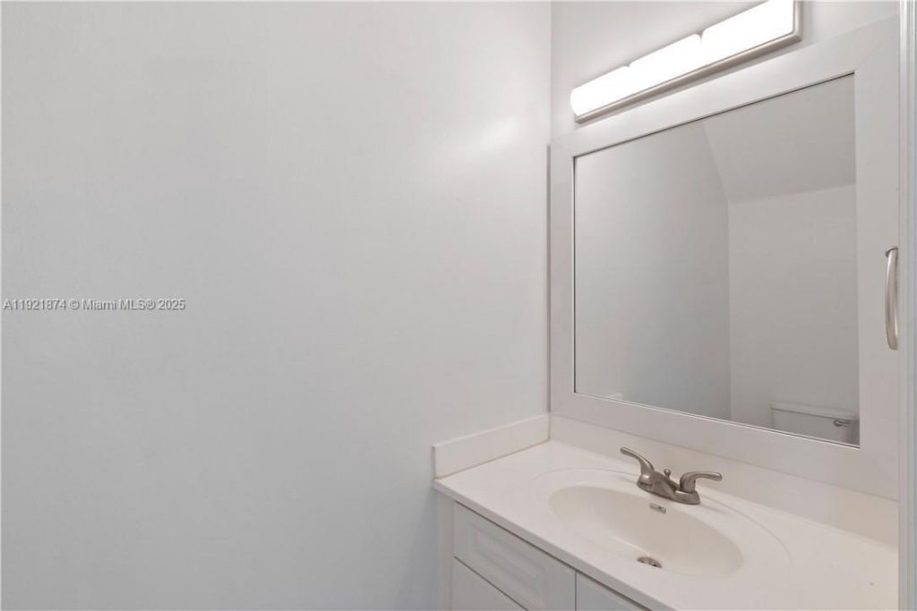 1820 Salerno Cir, Weston, FL 33327 Photo