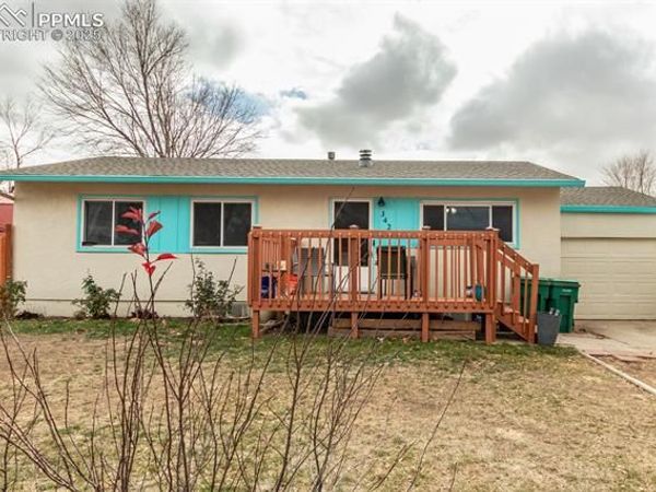 342 Mount View Lane, Fountain, CO 80817