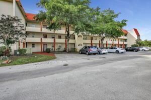 3091 E Sun Sunrise Lakes Drive E, Unit 207, Sunrise, FL 33322 Photo