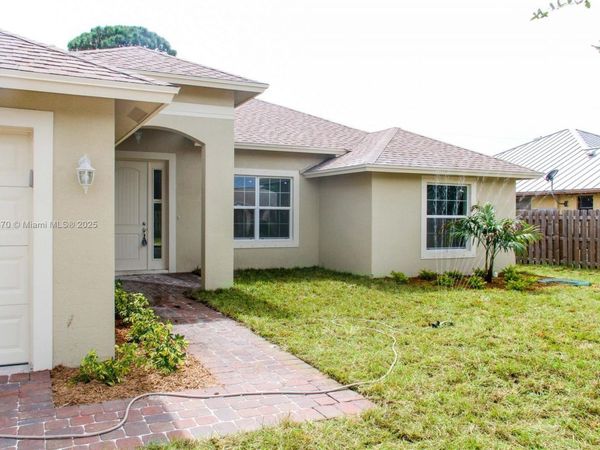 1156 SW Alexandria Ave, Port St. Lucie, FL 34953