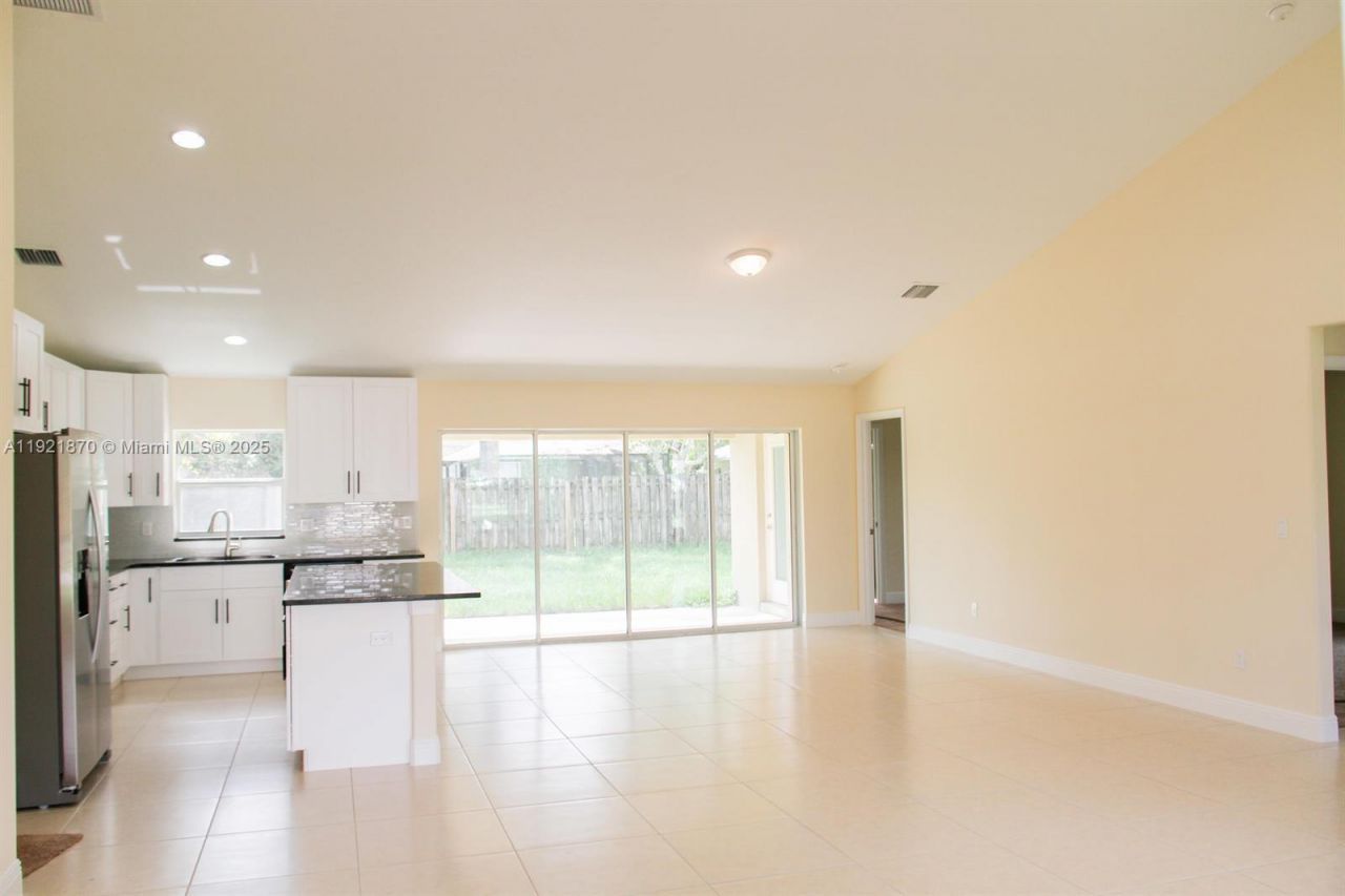 1156 SW Alexandria Ave, Port Saint Lucie, FL 34953 Photo