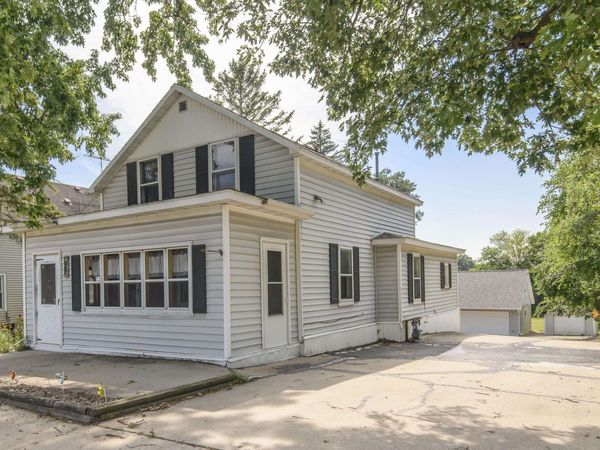 230 N Watertown Street, Johnson Creek, WI 53038