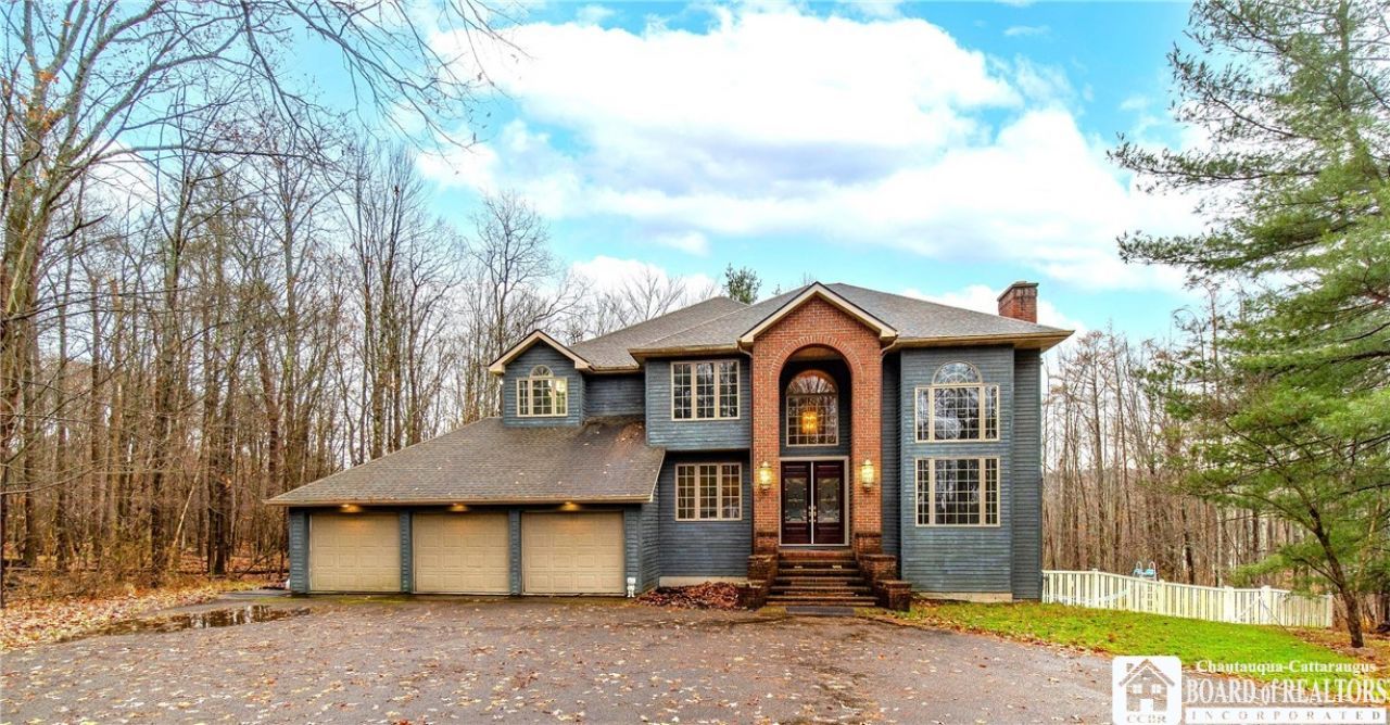 1 Whisper Lane, Jamestown, NY 14701 Main Photo