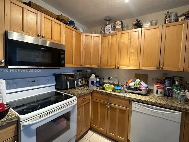 13655 NE 10th Ave, Unit 210, North Miami, FL 33161 Photo