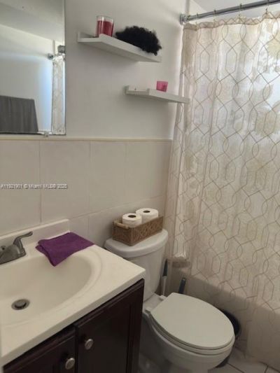 1350 NE 119th St, Unit 1350-25, Miami, FL 33161 Photo