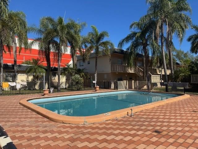 1350 NE 119th St, Unit 1350-25, Miami, FL 33161 Photo