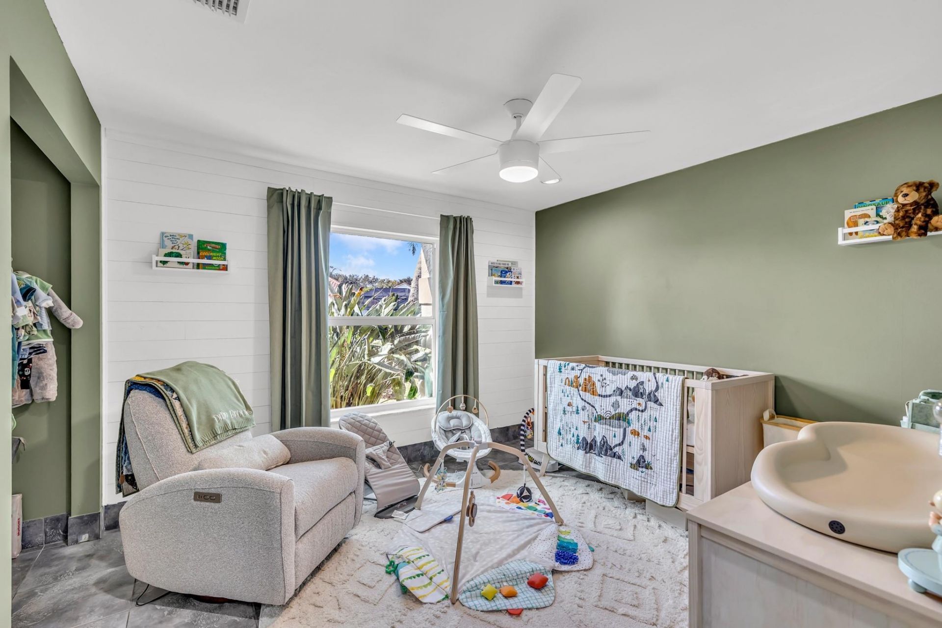 24 Dogwood Cir, Boynton Beach, FL 33436 Photo