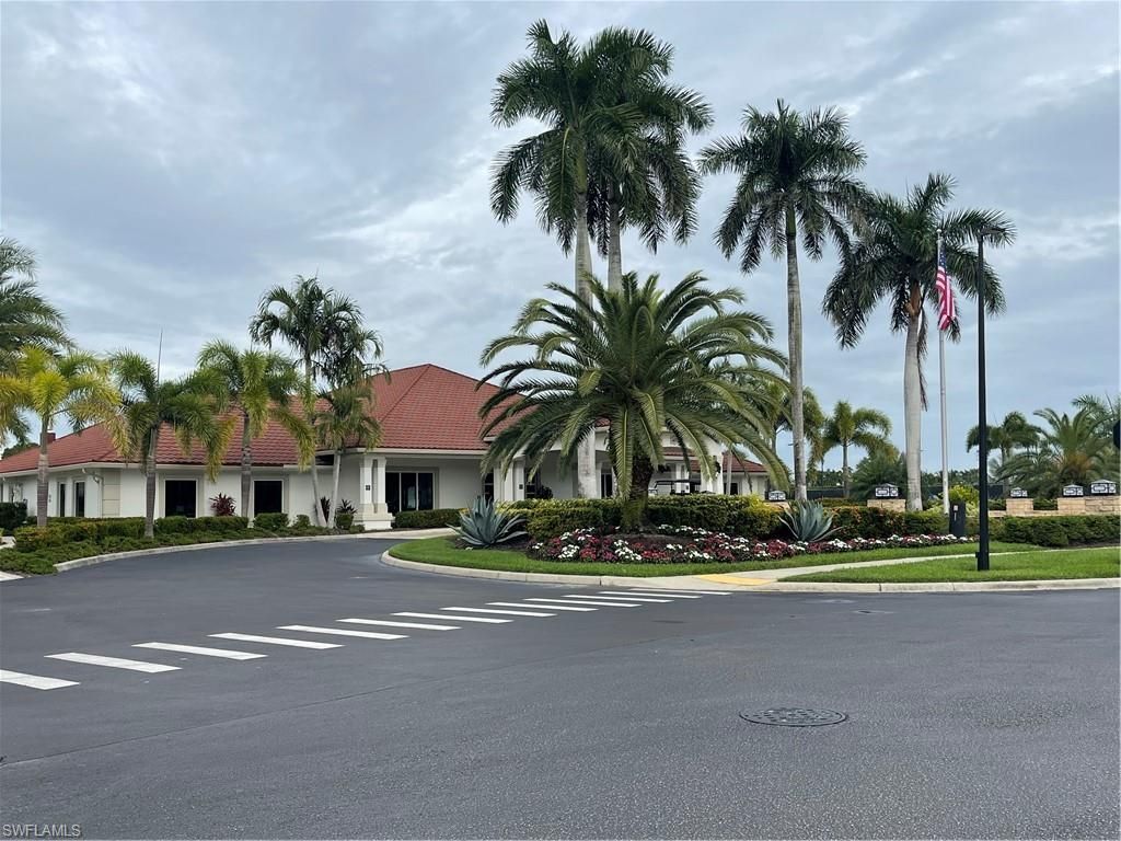 4662 Southern Breeze Dr, Naples, FL 34114 Photo