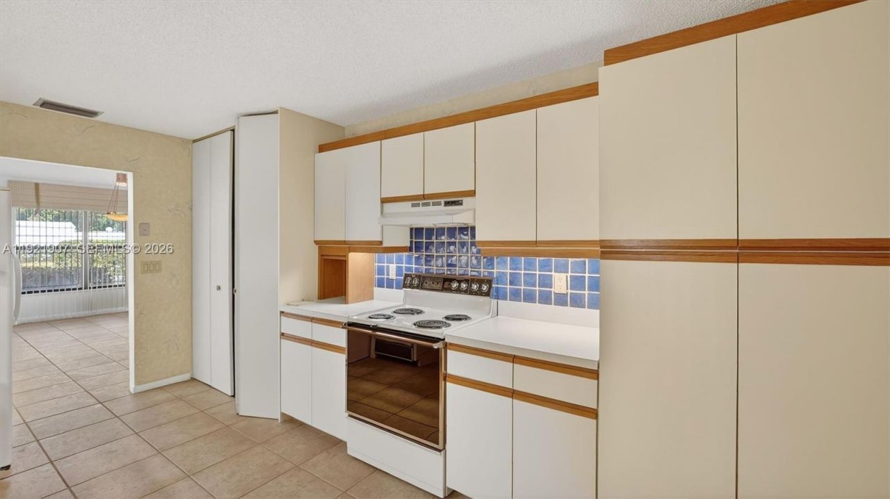 2540 Calamondin Cir, Coconut Creek, FL 33063 Photo