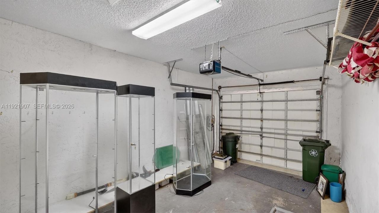 2540 Calamondin Cir, Coconut Creek, FL 33063 Photo