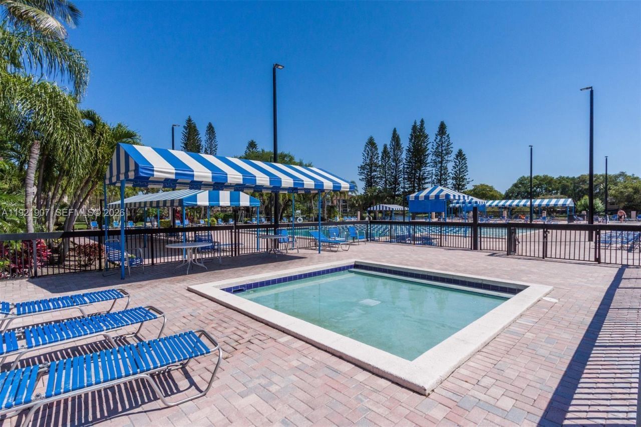 2540 Calamondin Cir, Coconut Creek, FL 33063 Photo