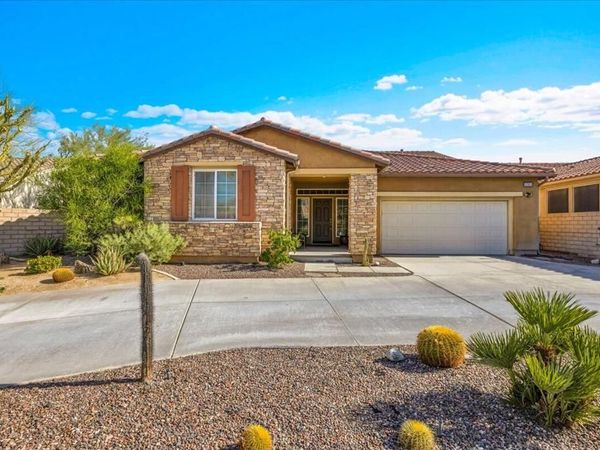 1745 Hot Springs Way, Palm Springs, CA 92262