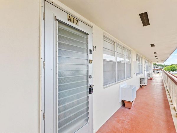 17 Andover A, West Palm Beach, FL 33417