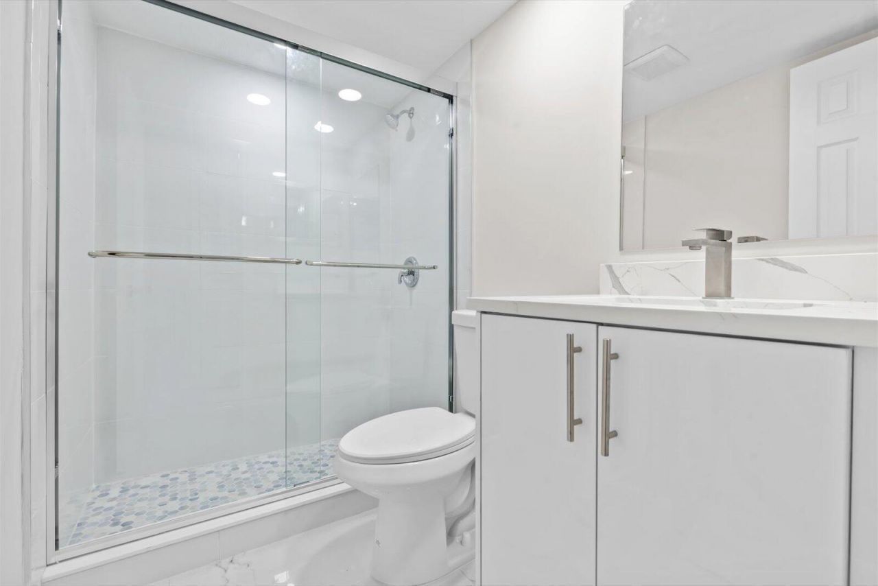 17 Andover A, West Palm Beach, FL 33417 Photo