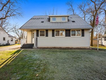 817 1st Street SE, Elbow Lake, MN 56531