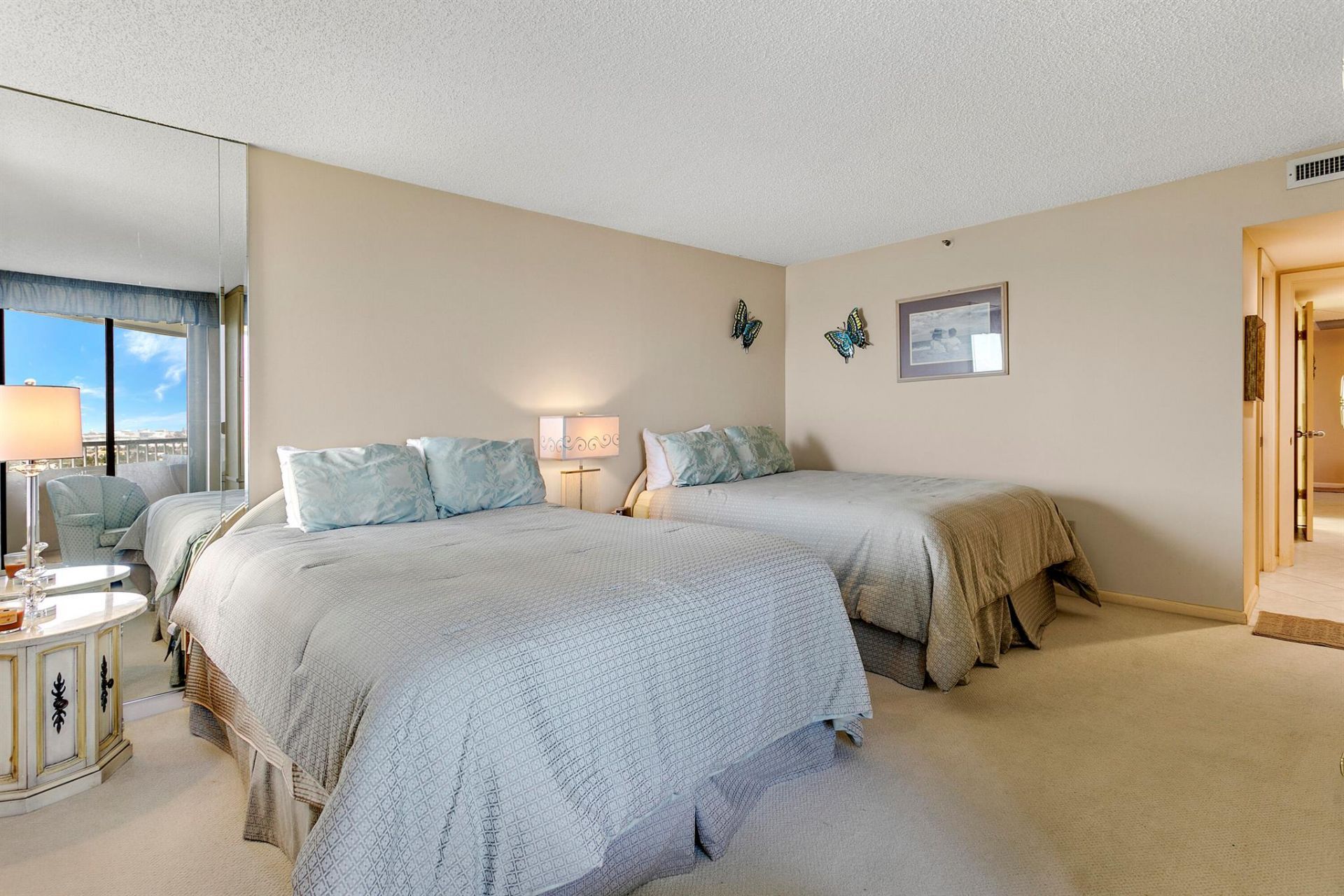 5070 N Ocean Drive, Unit 10c, Singer Island, FL 33404 Photo