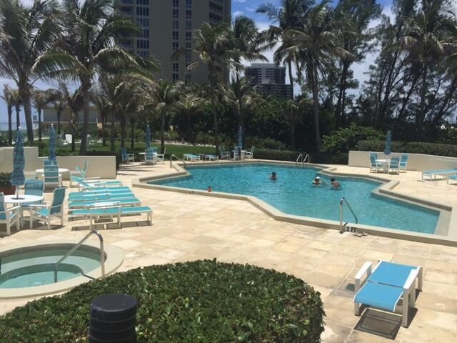 5070 N Ocean Drive, Unit 10c, Singer Island, FL 33404 Photo