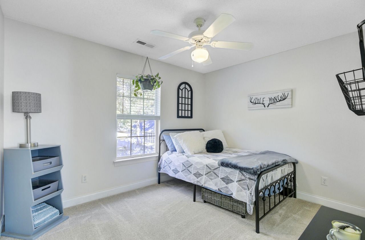 101 Presidio Bend Photo 31