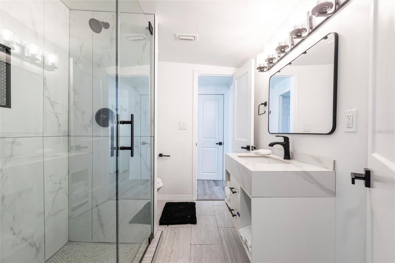 640 Broadway Street, Longboat Key, FL 34228 Photo
