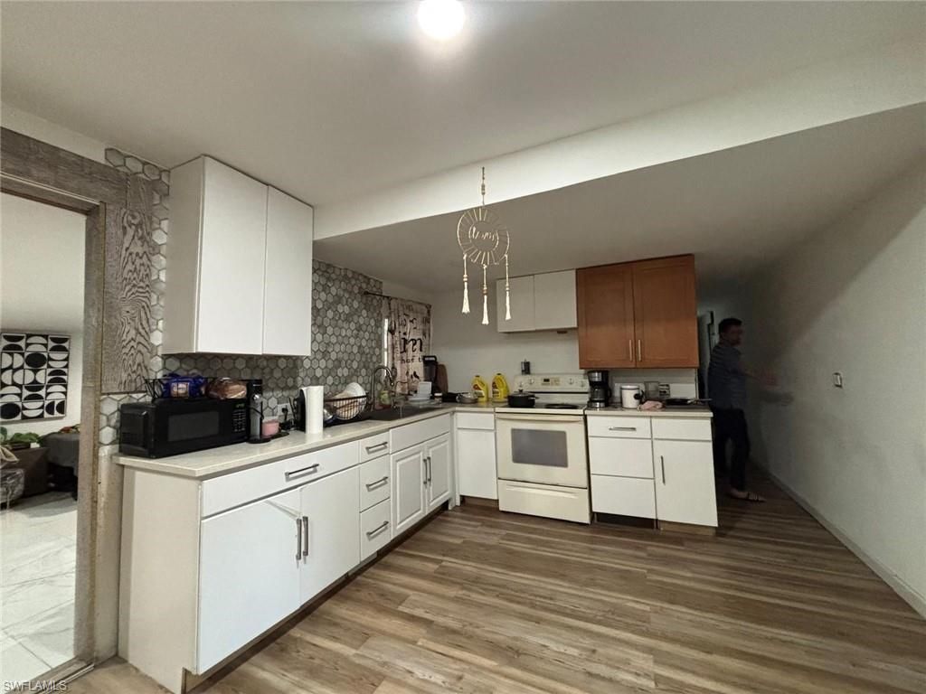 8326 Breeze Dr, North Fort Myers, FL 33917 Photo