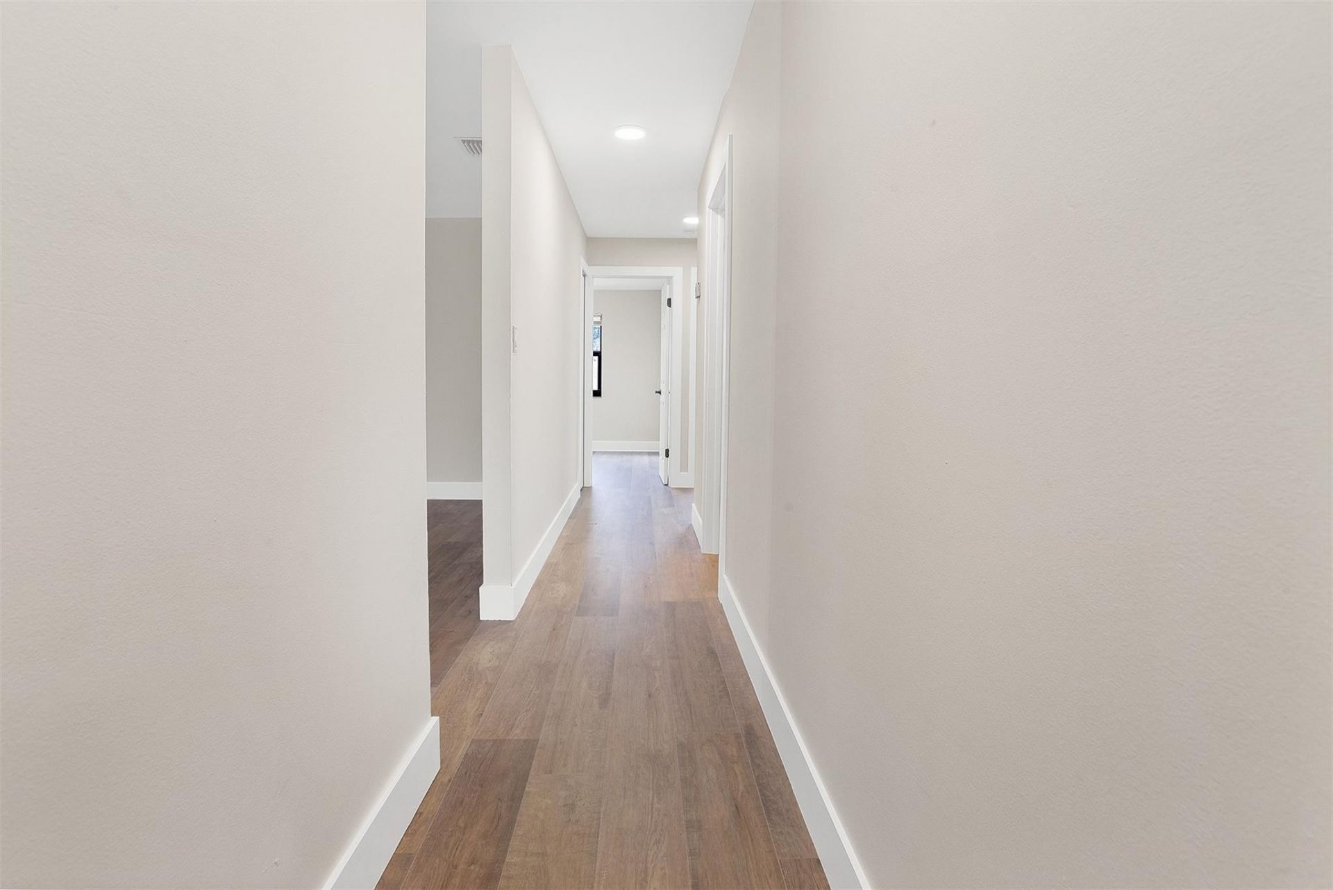 391 NW 58th Avenue, Miami, FL 33126 Photo