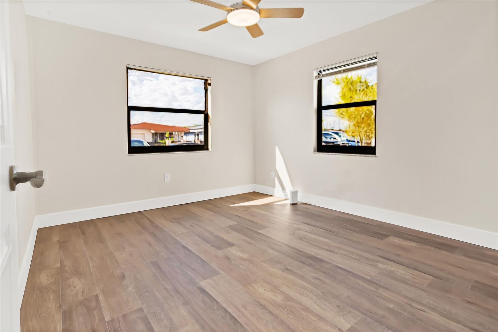 391 NW 58th Avenue, Miami, FL 33126 Photo