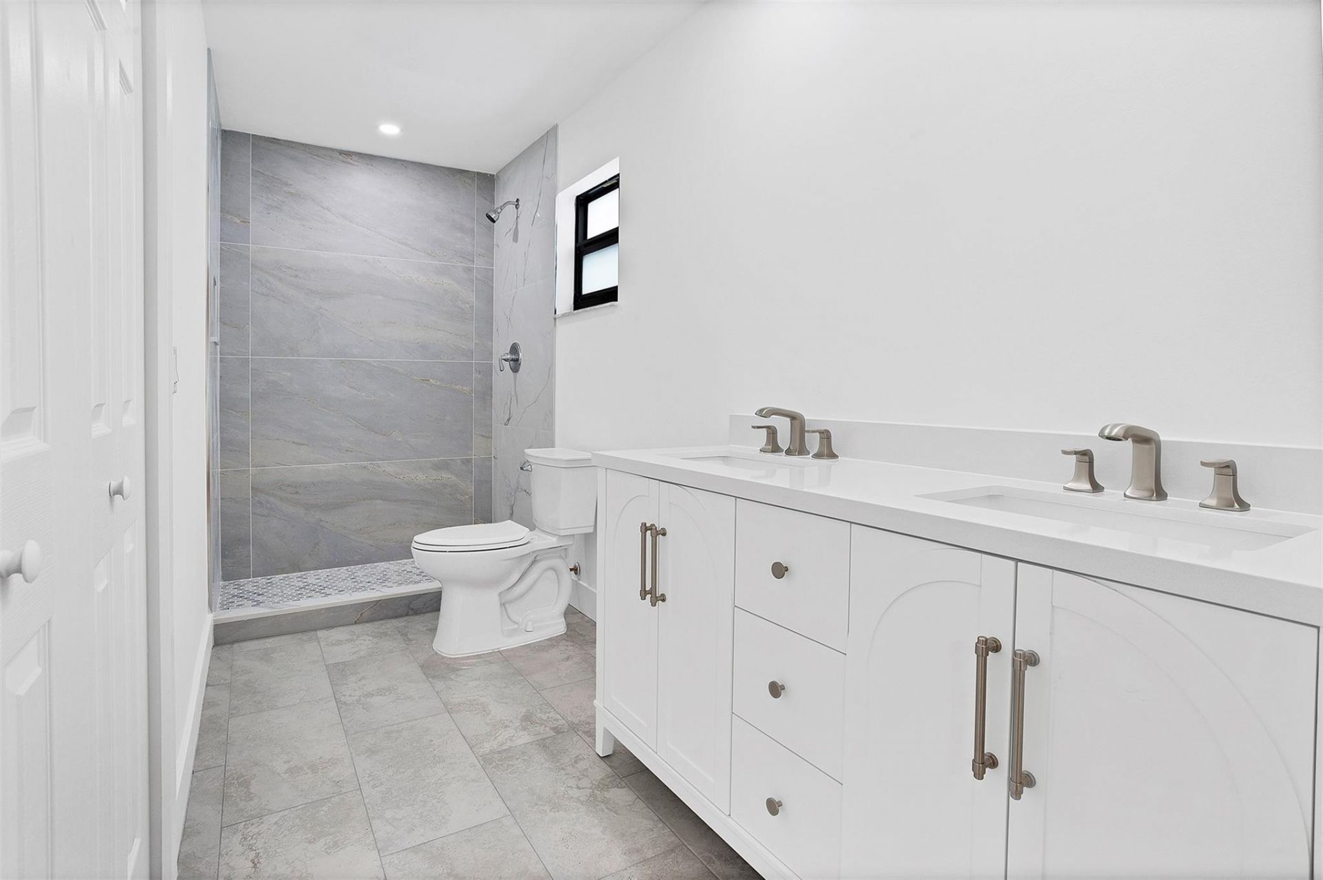 391 NW 58th Avenue, Miami, FL 33126 Photo