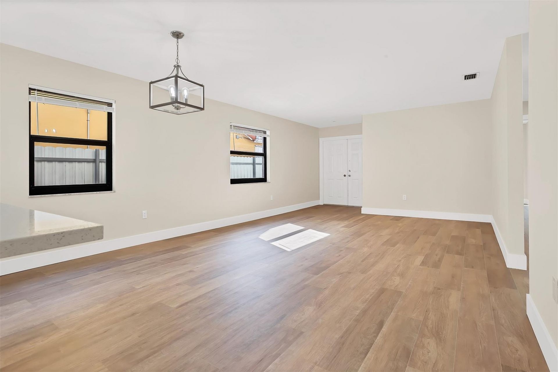 391 NW 58th Avenue, Miami, FL 33126 Photo