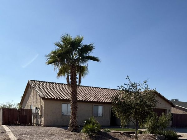 9925 W BRADSHAW Drive, Arizona City, AZ 85123