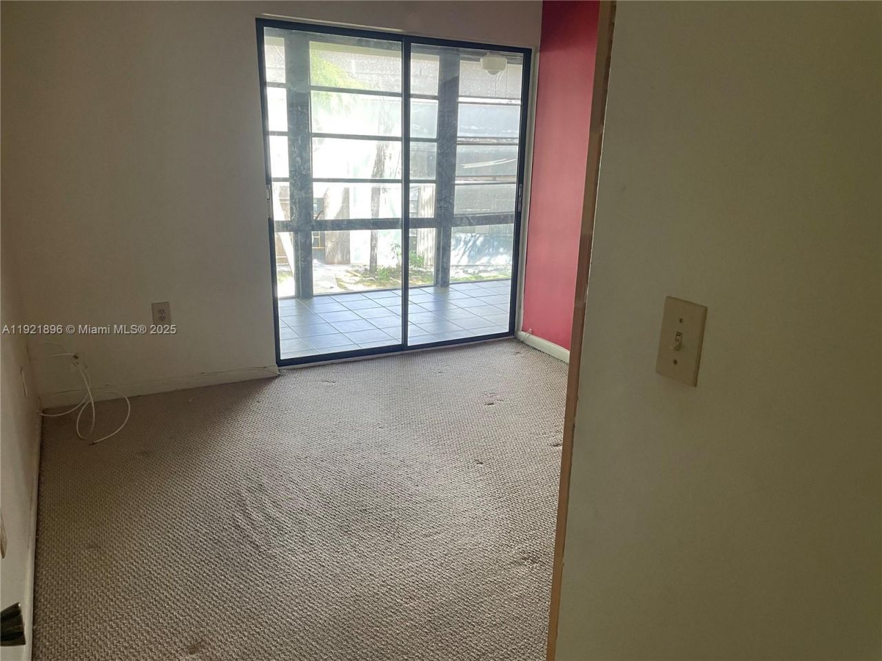 911 NE 199th St, Unit 203-14, Miami, FL 33179 Photo