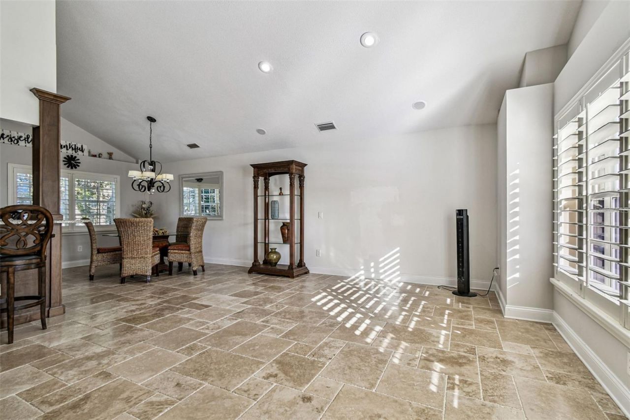 9149 Maple Court, Seminole, FL 33777 Photo