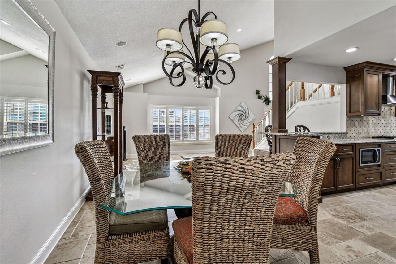 9149 Maple Court, Seminole, FL 33777 Photo