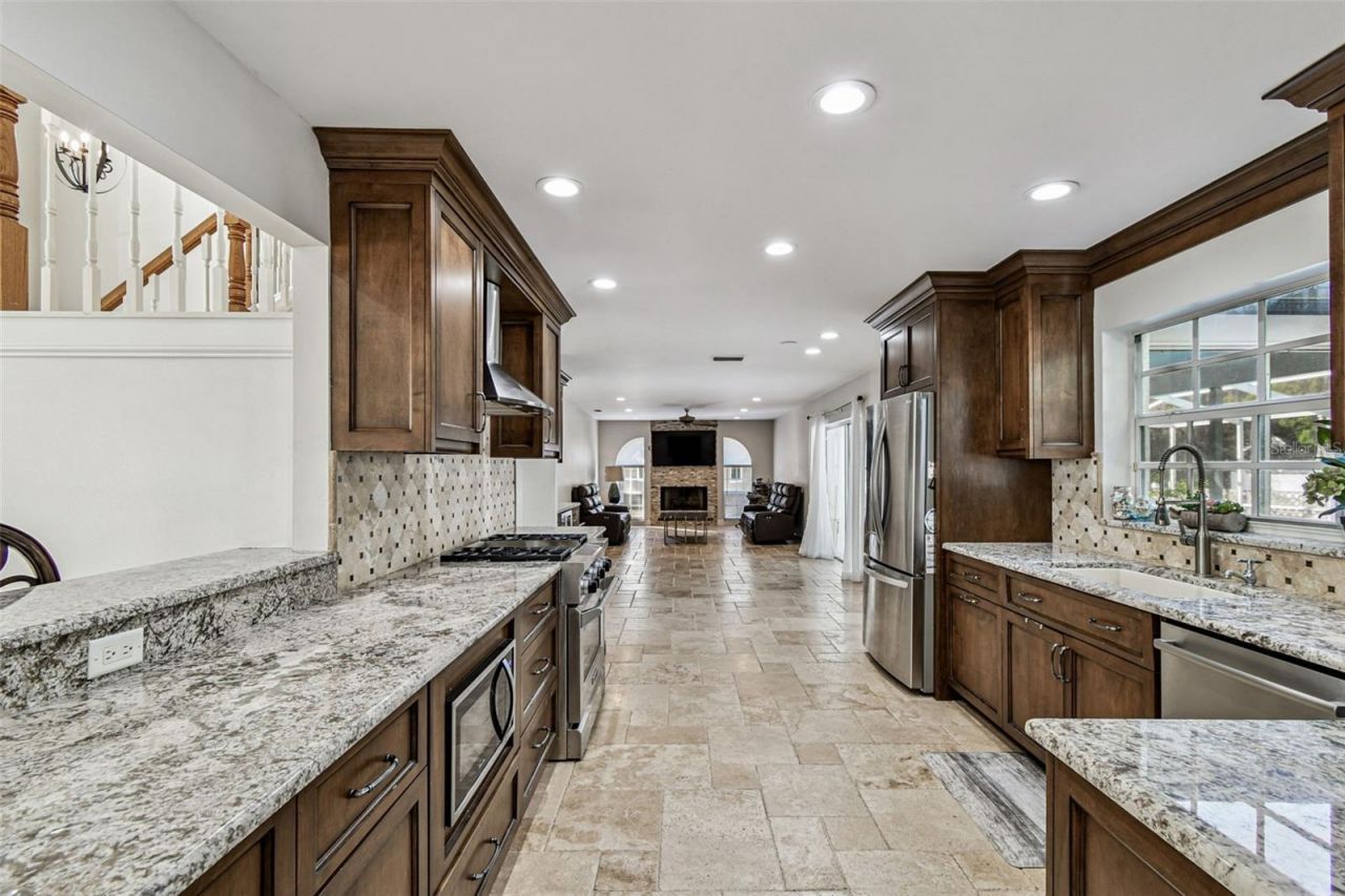 9149 Maple Court, Seminole, FL 33777 Photo