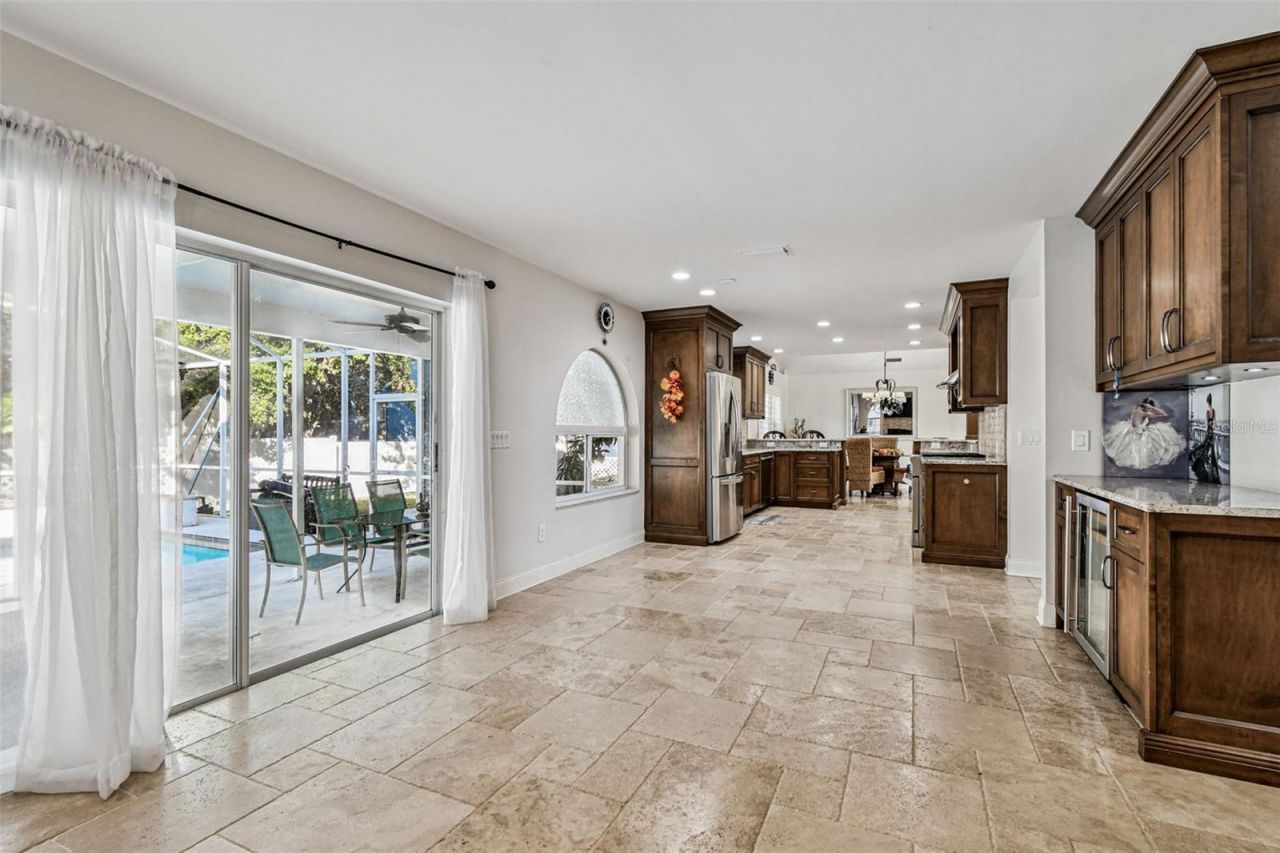 9149 Maple Court, Seminole, FL 33777 Photo