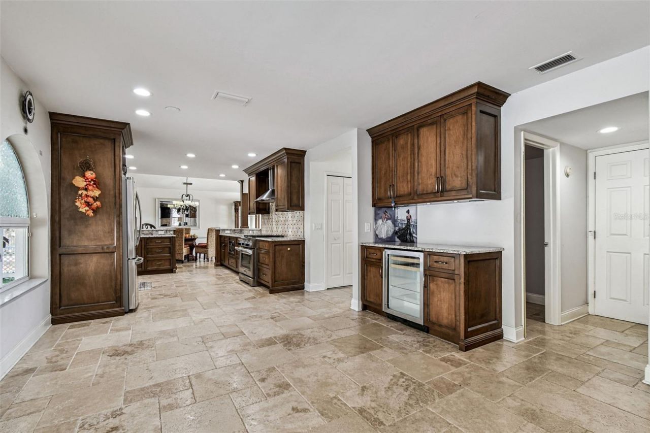 9149 Maple Court, Seminole, FL 33777 Photo