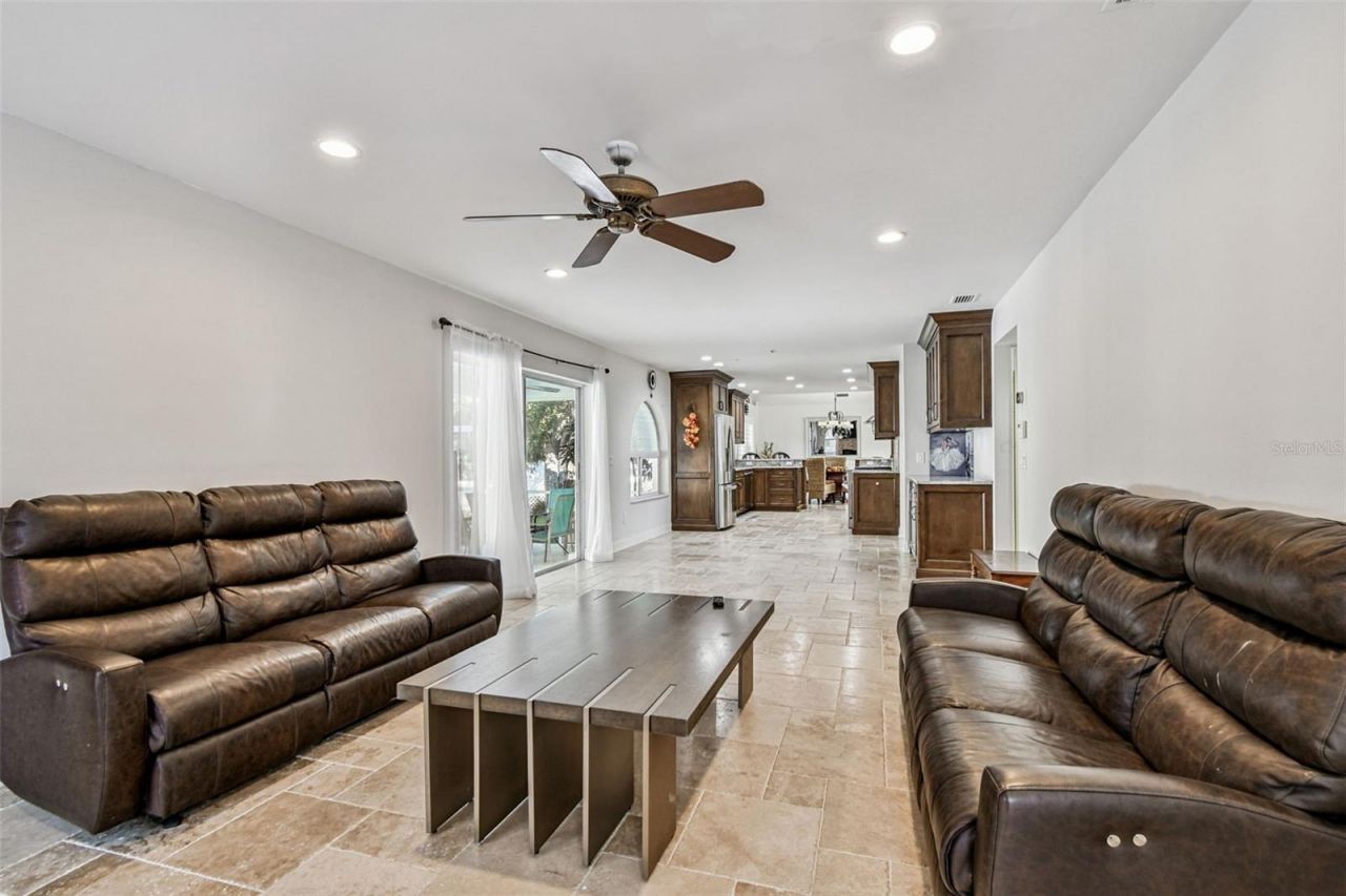 9149 Maple Court, Seminole, FL 33777 Photo