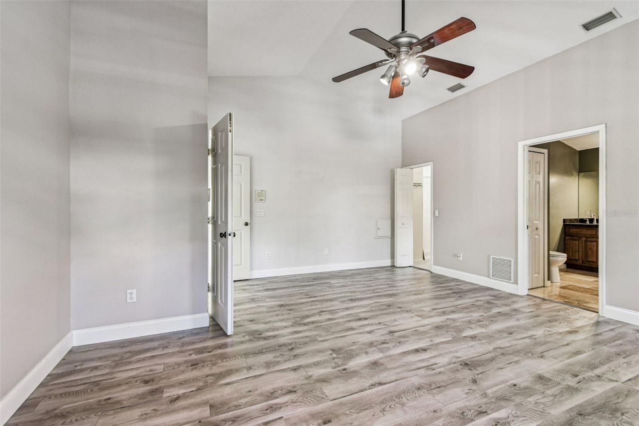 9149 Maple Court, Seminole, FL 33777 Photo