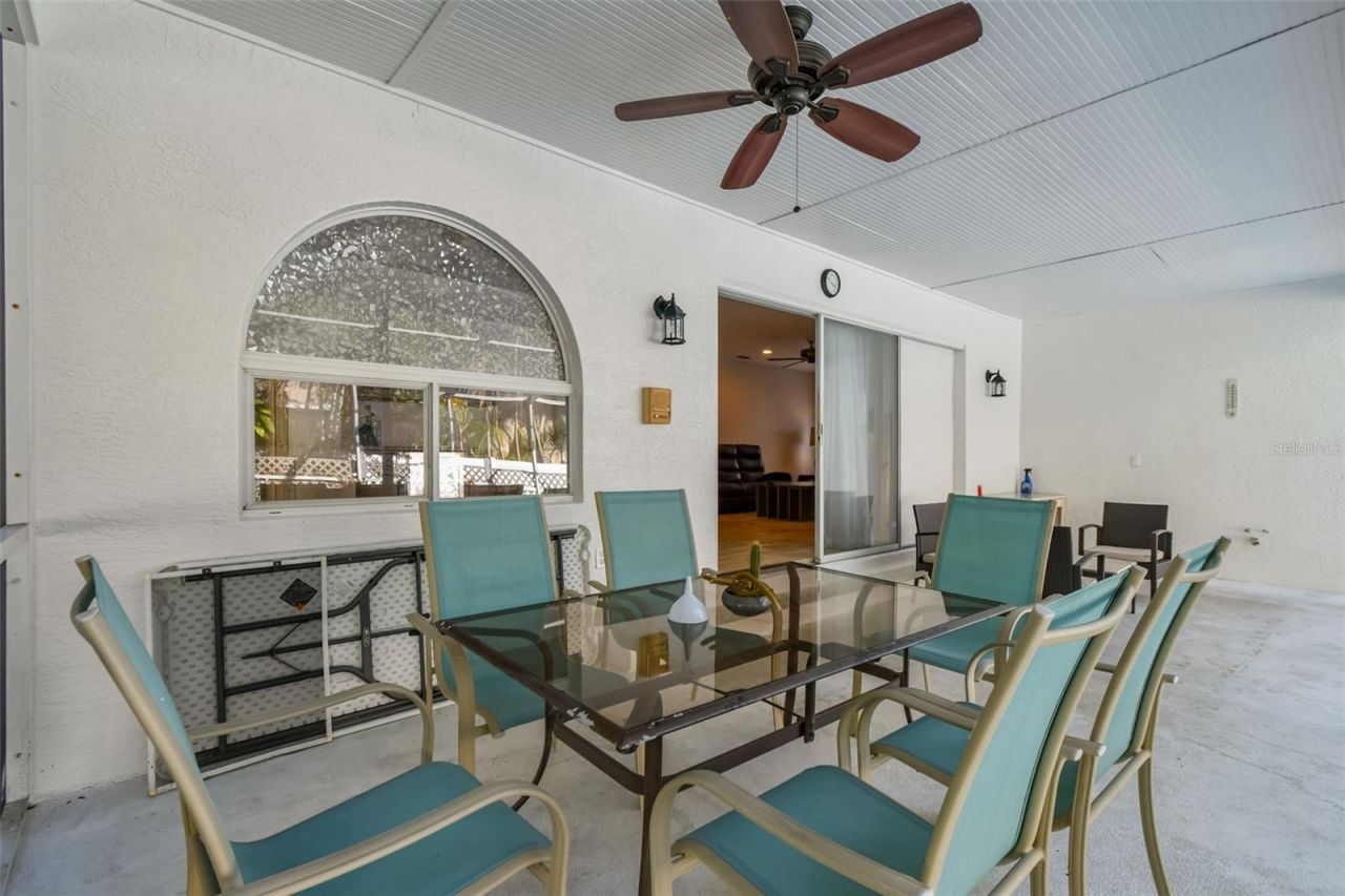 9149 Maple Court, Seminole, FL 33777 Photo