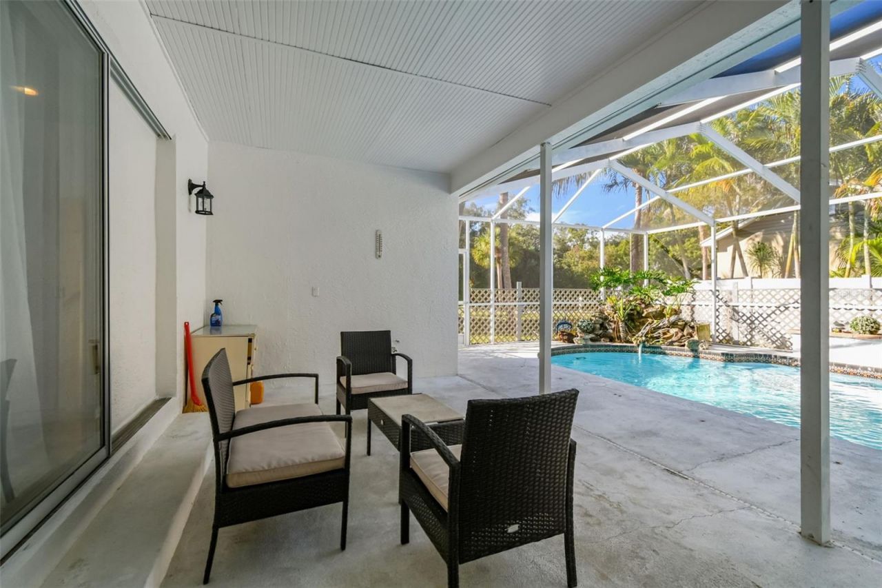 9149 Maple Court, Seminole, FL 33777 Photo