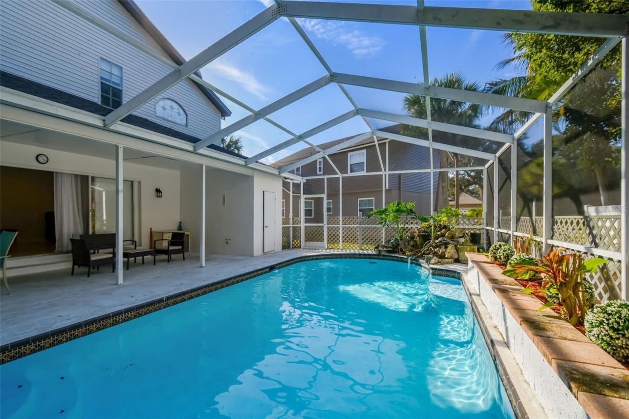 9149 Maple Court, Seminole, FL 33777 Photo