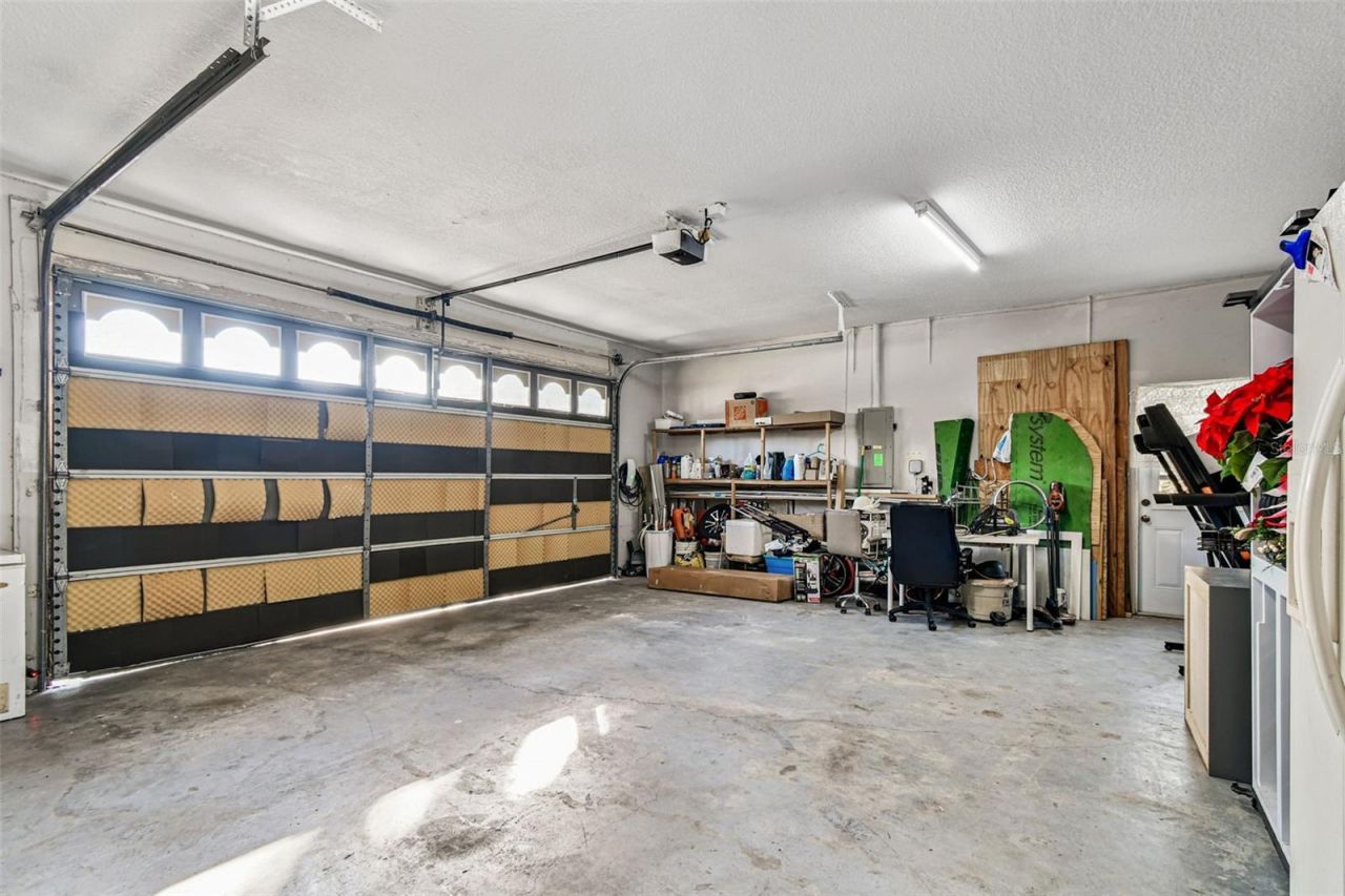 9149 Maple Court, Seminole, FL 33777 Photo