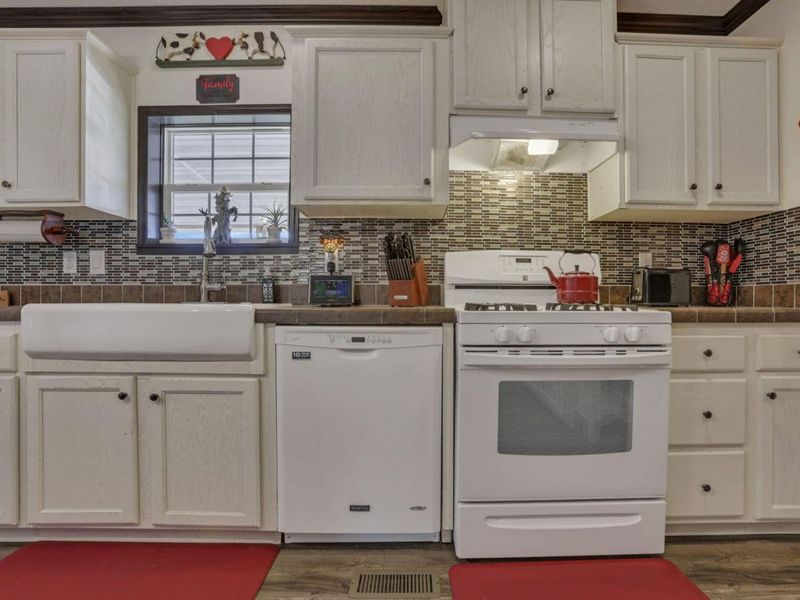 22037 State Route 180, Laurelville, OH 43135 Photo 20