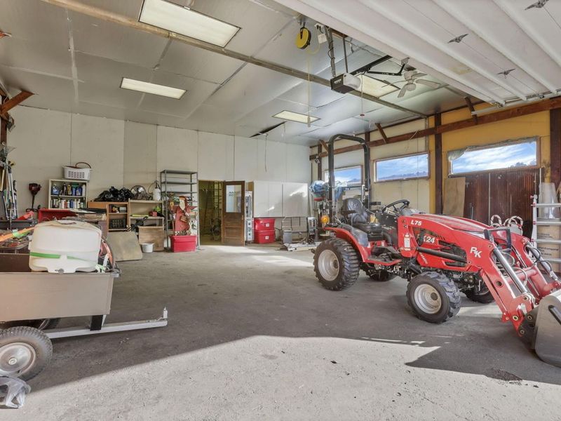 22037 State Route 180, Laurelville, OH 43135 Photo 34