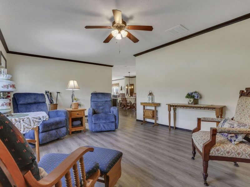 22037 State Route 180, Laurelville, OH 43135 Photo 7