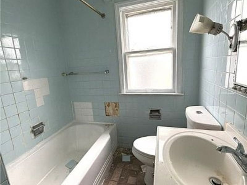 14914 Kingsford Avenue, Cleveland, OH 44128 Photo 4