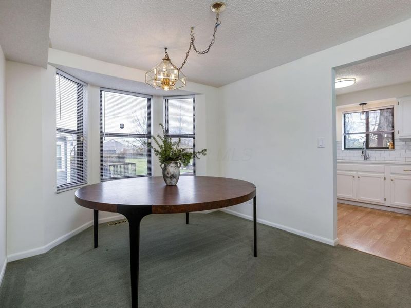 5803 Sundrops Avenue, Galloway, OH 43119 Photo 12