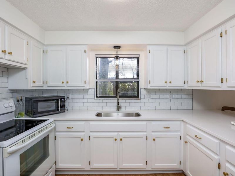 5803 Sundrops Avenue, Galloway, OH 43119 Photo 19