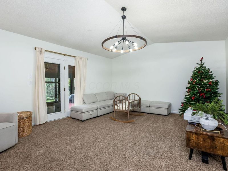 5803 Sundrops Avenue, Galloway, OH 43119 Photo 23