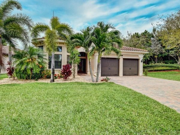 8181 Banpo Bridge Way, Delray Beach, FL 33446