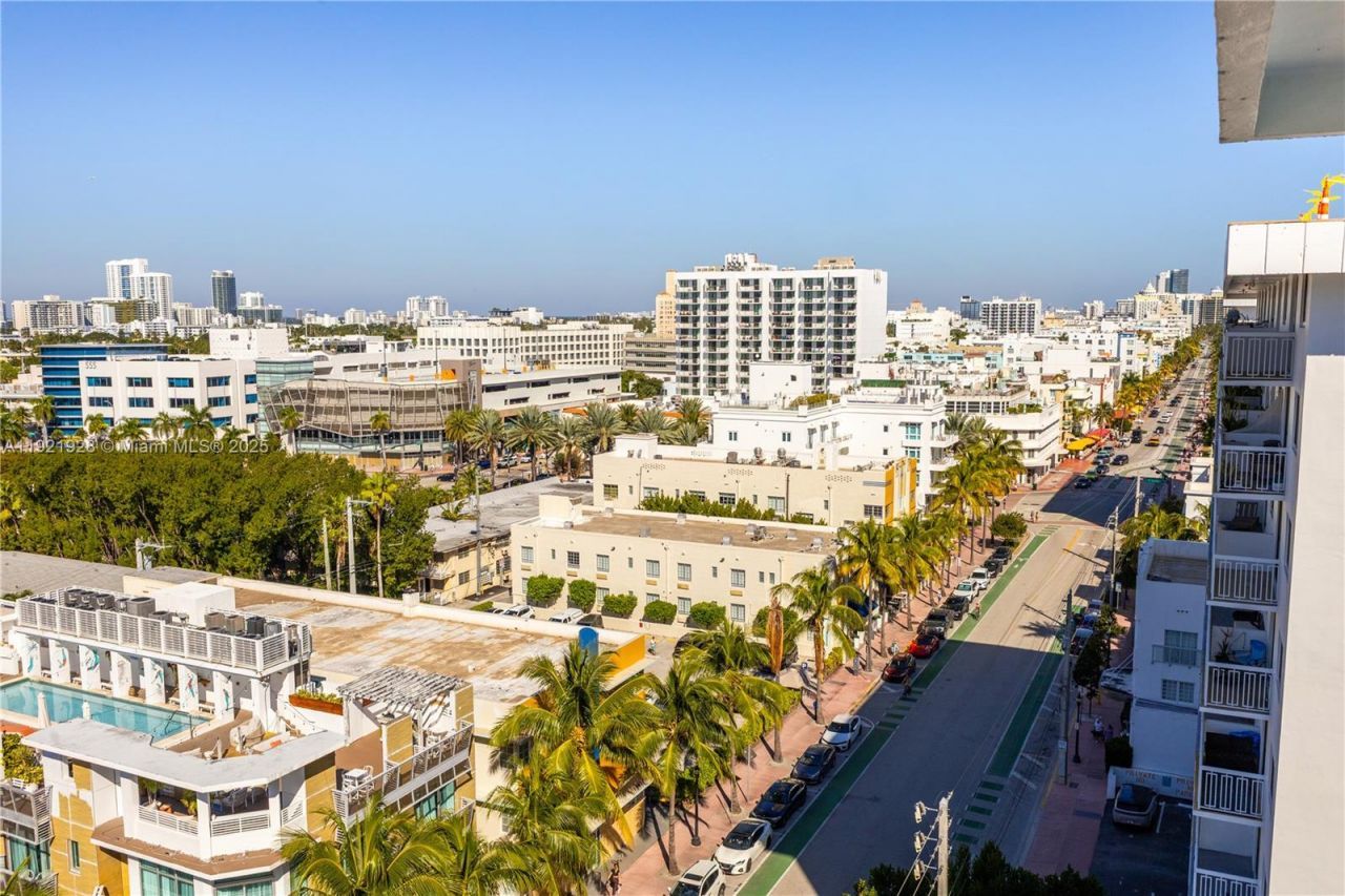 345 Ocean Dr, Unit 1101, Miami Beach, FL 33139 Photo